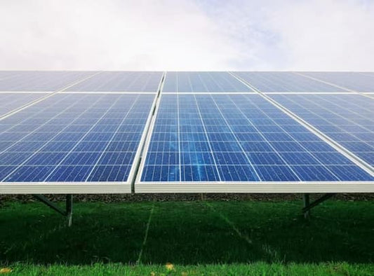 How to Choose Between Monocyrstalline and Polycrystalline Solar Panels