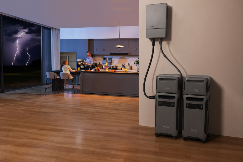Anker SOLIX F3800 & Home Power Panel Owner Manual