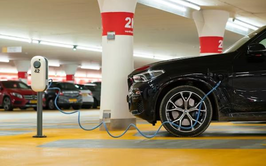 How Long Does It Take to Charge an Electric Car?