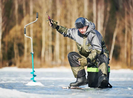 The Complete Ice Fishing Gear Essential List