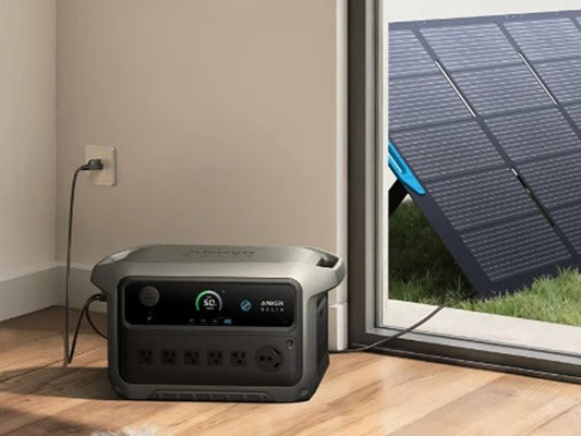 Portable power station with solar panel