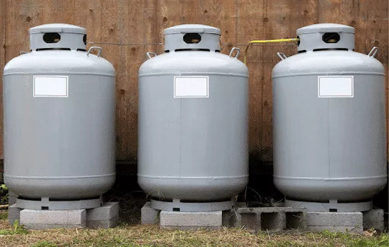 Propane vs Gas Generator: Which Fuel Is Better for Backup Power?