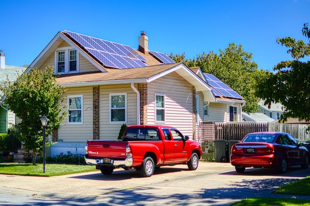 Off Grid Solar System Ultimate Guide | Concepts and How it Works